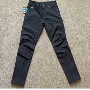 KUHL Revolvr Rogue Pant 30x34 Tapered Lightweight Durable Stretch Ink Black NWT